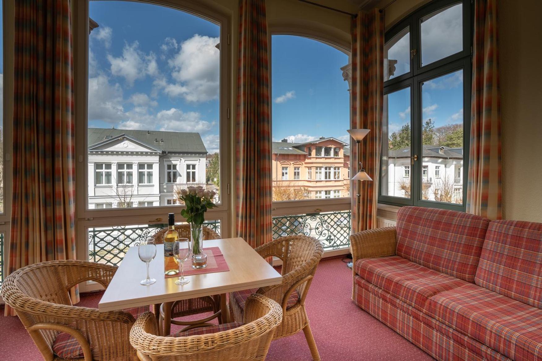Villa Stock Appartement Mit Grosser Veranda Heringsdorf  Exterior photo